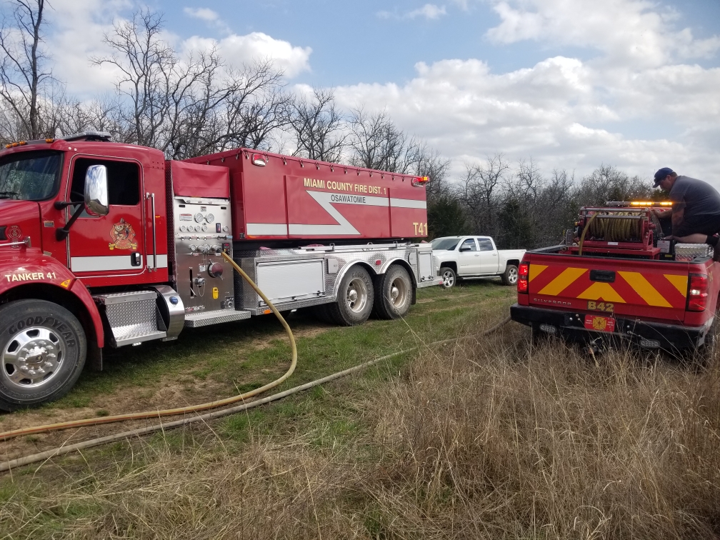 3000 Gallon Tanker Osawatomie, KS Fouts Bros Fire Equipment